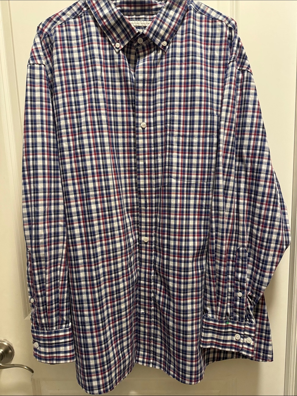 Men's 2XLT Casual Button-Down Plaid Shirt in Blue, White & Red